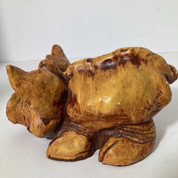 Vintage Vernon 1980 Resin Silly Hog Pig Figurine Brown Shade Tree Creations 5" - Picture 5 of 10